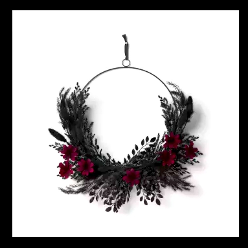 Floral Wreath Black Maroon 19in Wall DecorThreshold NWT Dark Halloween Gothic
